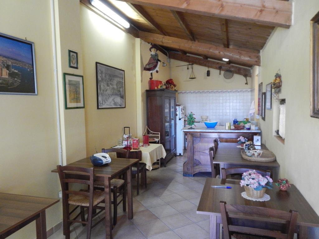 Residence Il Colle Collestrada Екстериор снимка