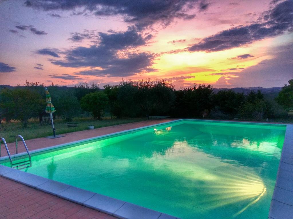 Residence Il Colle Collestrada Екстериор снимка
